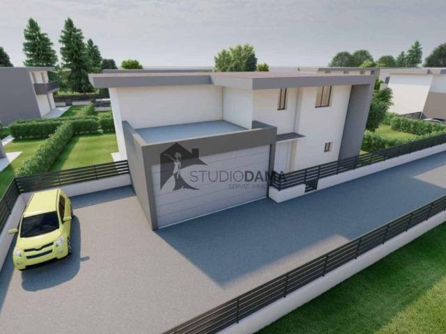 Villa Indipendente in vendita a Lonato, Lombardia