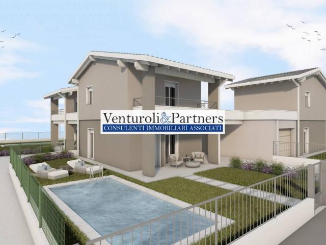 Villa Indipendente in vendita a Lonato, Lombardia