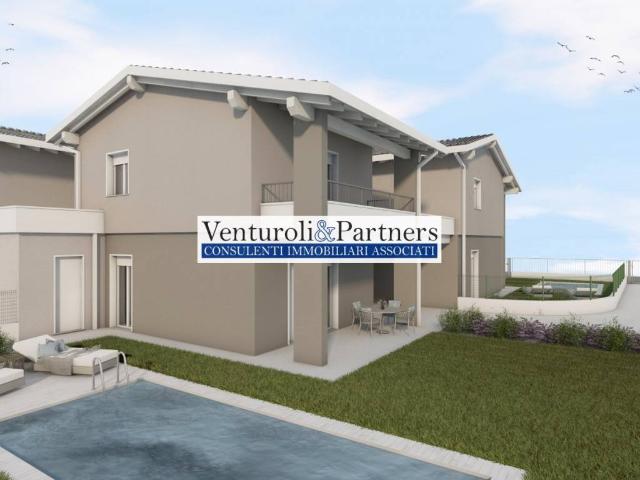 Villa Indipendente in vendita a Lonato, Lombardia
