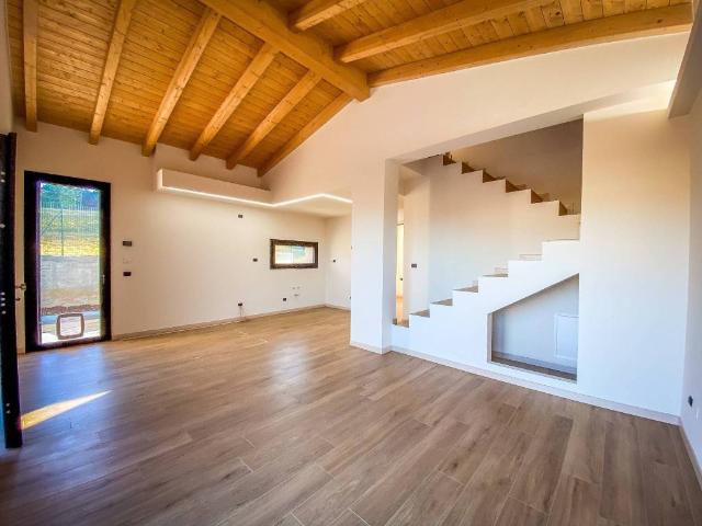 Villa Indipendente in vendita a San Polo, Lonato