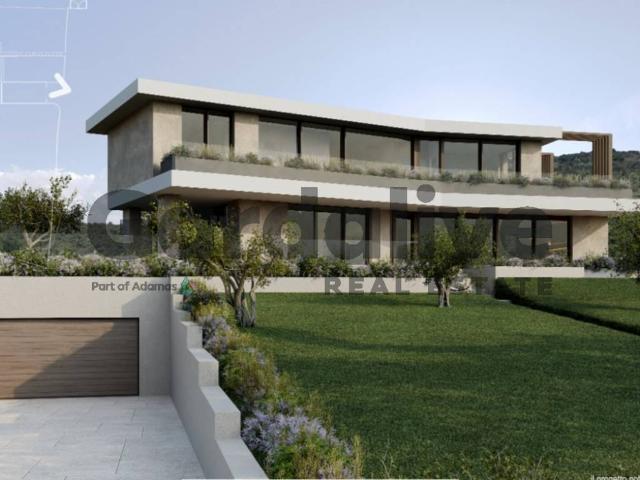 Villa Indipendente in vendita a Lonato, Lombardia