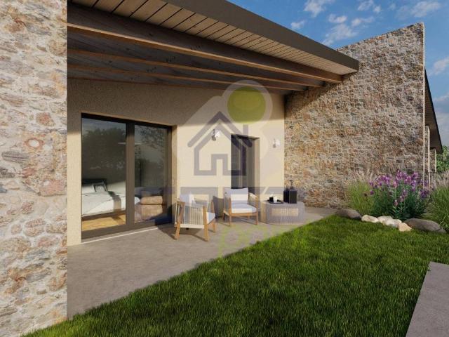 Villa Indipendente in vendita a Lonato, Lombardia