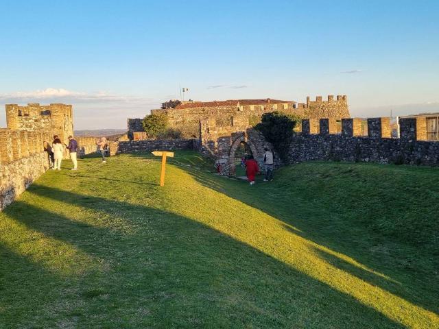 Villa Indipendente in vendita a Lonato, Brescia