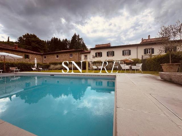 Villa Indipendente in vendita a Unione di Comuni Valdarno e Valdisieve, Londa