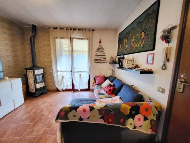 Villa Indipendente in vendita a Unione di Comuni Valdarno e Valdisieve, Londa