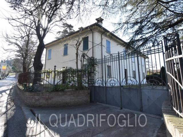 Villa Indipendente in vendita a Longiano, Reggio Emilia