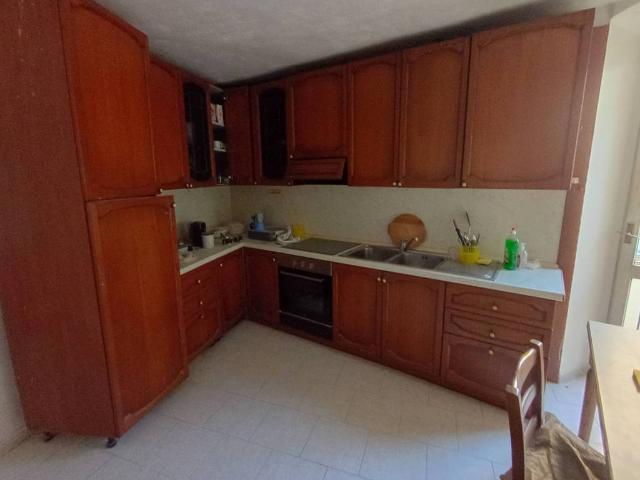 Villa Indipendente in vendita a Longone Al Segrino, Lombardia