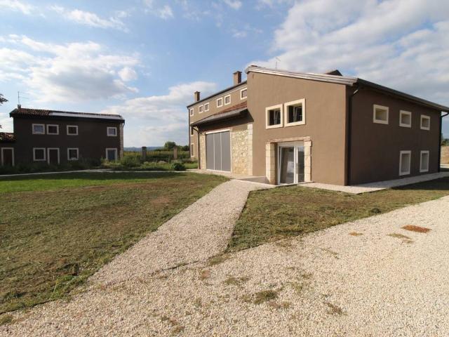 Villa Indipendente in vendita a Lonigo, Vicenza