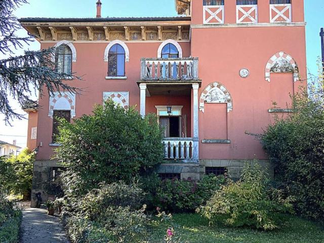 Villa Indipendente in vendita a Lonigo, Veneto
