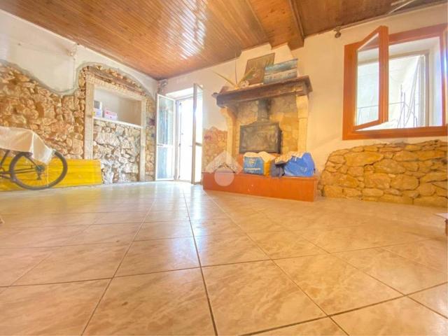 Villa Indipendente in vendita a Lonigo, Veneto