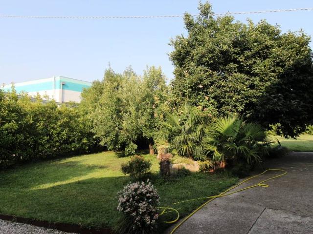Villa Indipendente in vendita a Lonigo, Veneto