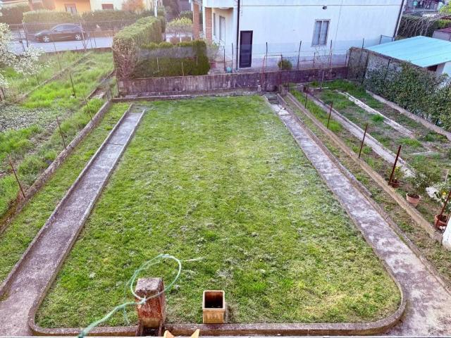 Villa Indipendente in vendita a Lonigo, Veneto