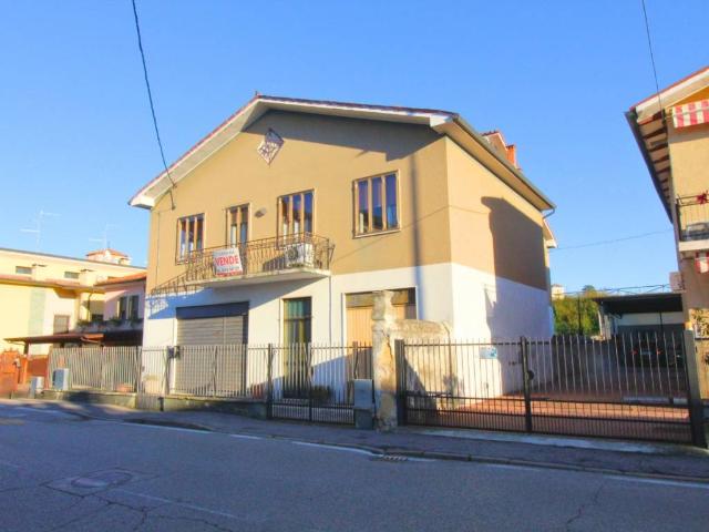 Villa Indipendente in vendita a Lonigo, Veneto