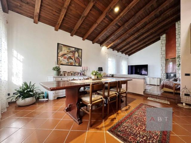 Villa Indipendente in vendita a Loreggia, Veneto