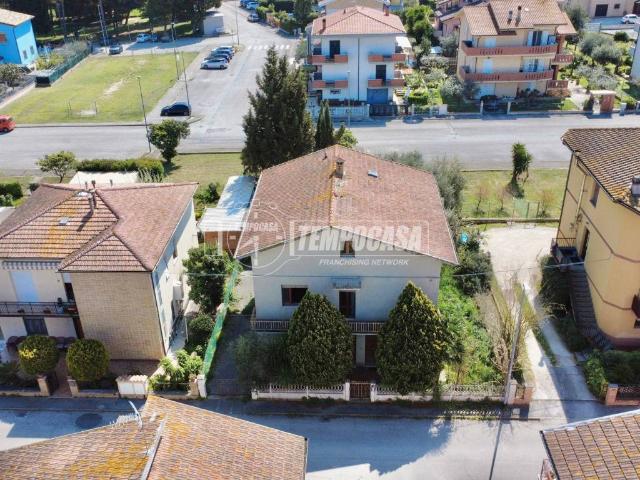 Villa Indipendente in vendita a Marche, Ancona