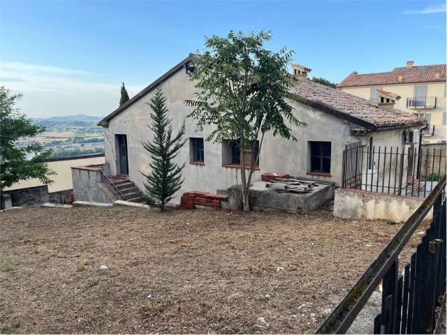 Villa Indipendente in vendita a Marche, Ancona