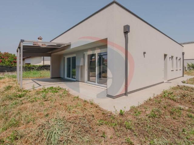 Villa Indipendente in vendita a Fonte, Loria