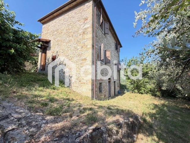 Villa Indipendente in vendita a Loro Ciuffenna, Toscana