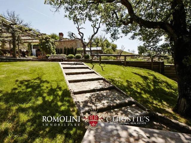 Villa Indipendente in vendita a Loro Ciuffenna, Toscana