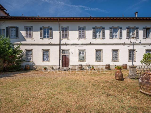 Villa Indipendente in vendita a Terranuova Bracciolini, Toscana
