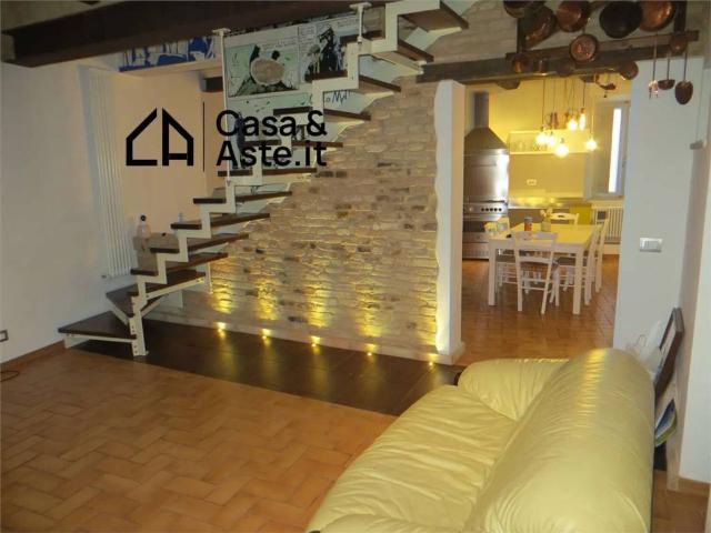 Villa Indipendente in vendita a Marche, Macerata