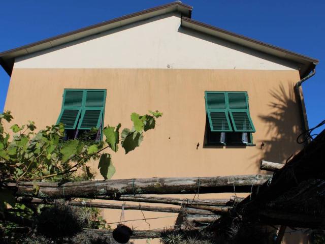 Villa Indipendente in vendita a Ballano, Liguria