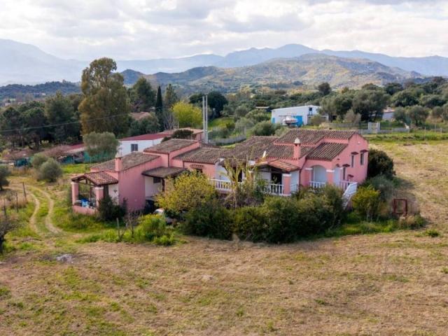 Villa Indipendente in vendita a Talana, Sardigna/Sardegna