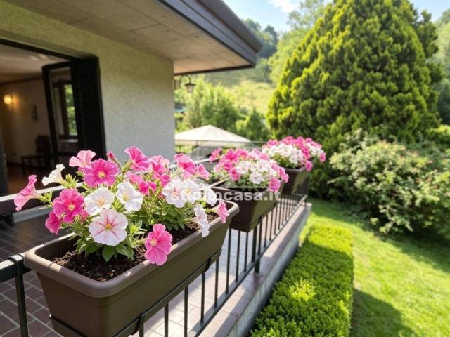 Villa Indipendente in vendita a Lovere, Lombardia