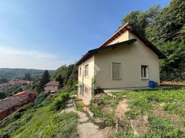 Villa Indipendente in vendita a Cascina Duno, Lozza