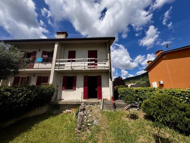 Villa Indipendente in vendita a Lozzo Atestino, Veneto