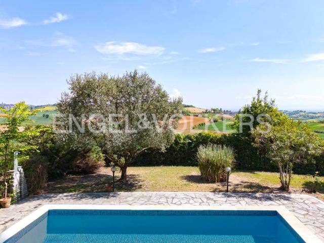 Villa Indipendente in vendita a Trisogli, Alessandria