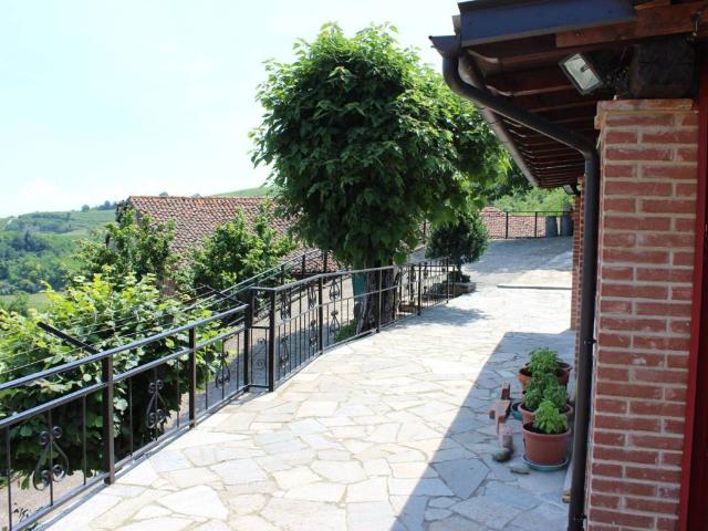 Villa Indipendente in vendita a Lu e Cuccaro Monferrato, Piemonte