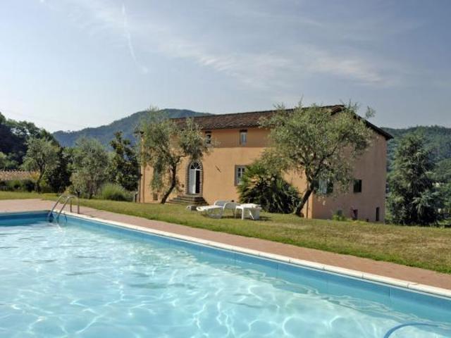 Villa Indipendente in vendita a Monte San Quirico, Lucca
