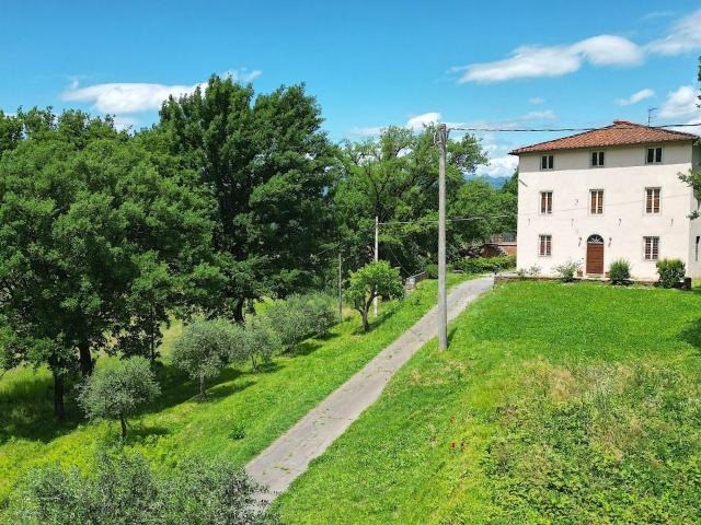 Villa Indipendente in vendita a Meati, Bagni Di Lucca Ponte