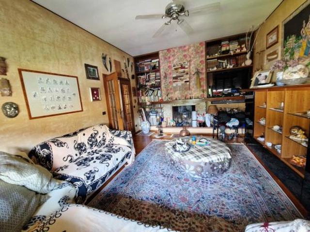 Villa Indipendente in vendita a Sant'Anna, Bagni Di Lucca Ponte