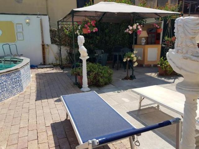 Villa Indipendente in vendita a Sant'Anna, Bagni Di Lucca Ponte