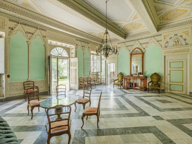 Villa Indipendente in vendita a Ponte a Moriano, Bagni Di Lucca Ponte