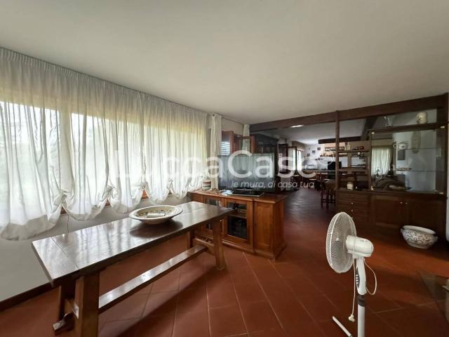 Villa Indipendente in vendita a Antraccoli, Bagni Di Lucca Ponte