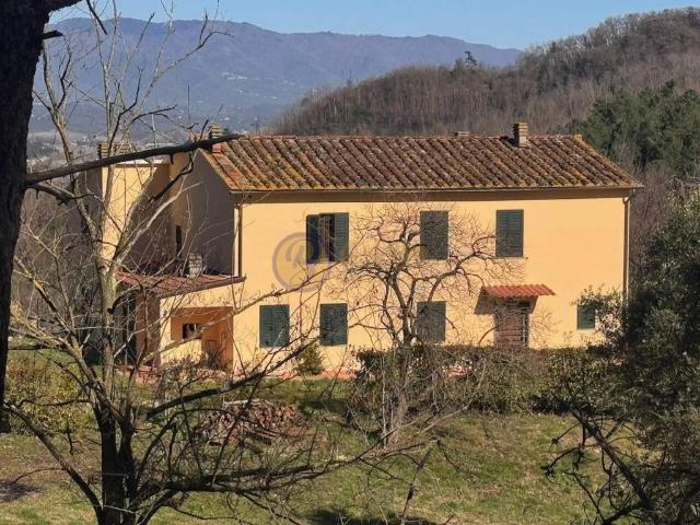 Villa Indipendente in vendita a Balbano, Bagni Di Lucca Ponte