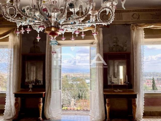 Villa Indipendente in vendita a Pozzuolo, Bagni Di Lucca Ponte