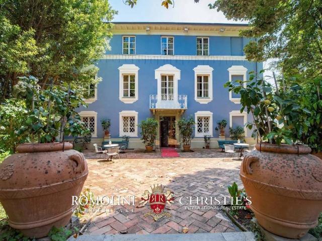 Villa Indipendente in vendita a Bagni Di Lucca Ponte, Toscana