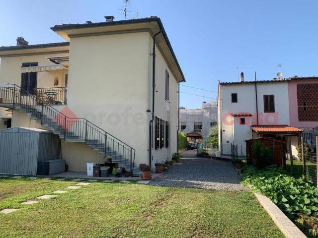 Villa Indipendente in vendita a Sant'Anna, Bagni Di Lucca Ponte