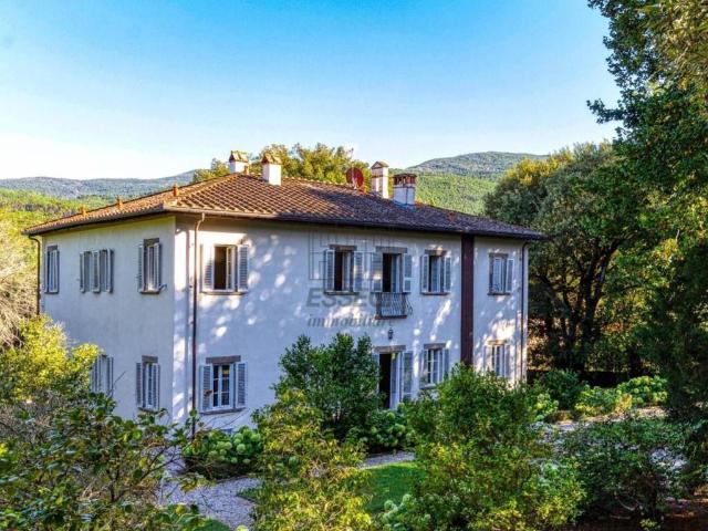 Villa Indipendente in vendita a Vicopelago, Bagni Di Lucca Ponte