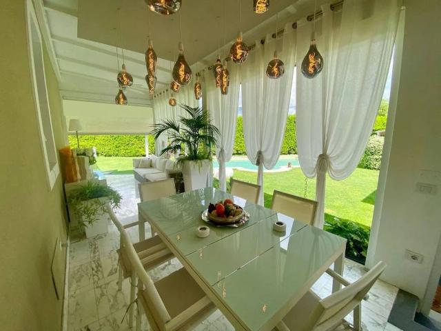 Villa Indipendente in vendita a Bagni Di Lucca Ponte, Toscana