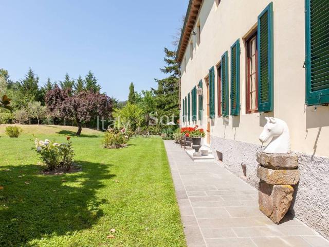 Villa Indipendente in vendita a San Macario in Piano, Bagni Di Lucca Ponte