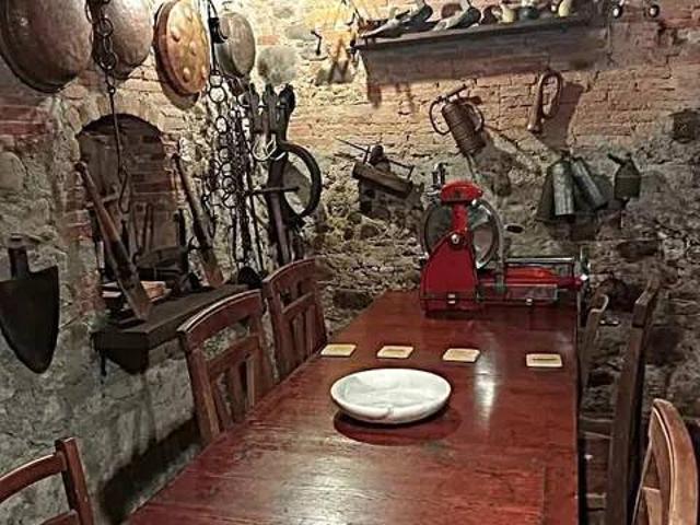 Villa Indipendente in vendita a Santissima Annunziata, Bagni Di Lucca Ponte