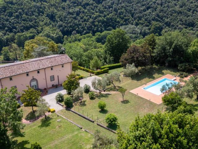 Villa Indipendente in vendita a San Concordio, Bagni Di Lucca Ponte