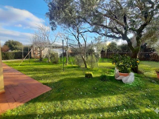 Villa Indipendente in vendita a San Concordio, Bagni Di Lucca Ponte