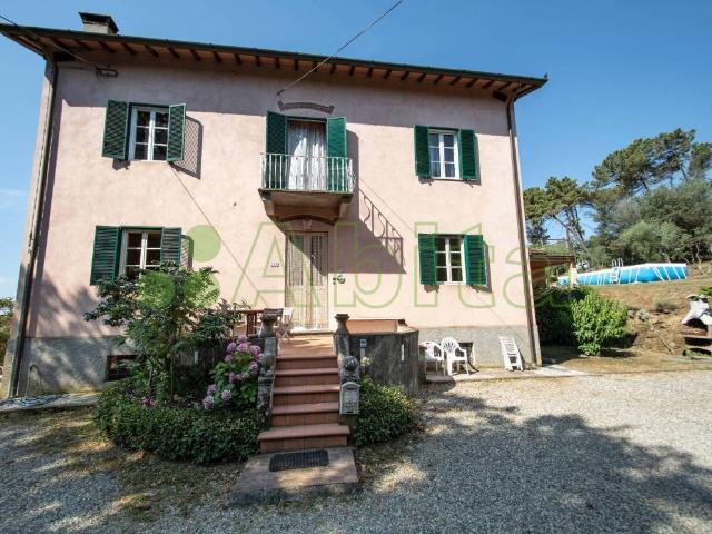 Villa Indipendente in vendita a Farneta, Bagni Di Lucca Ponte