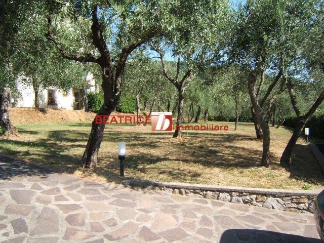 Villa Indipendente in vendita a Pozzuolo, Bagni Di Lucca Ponte